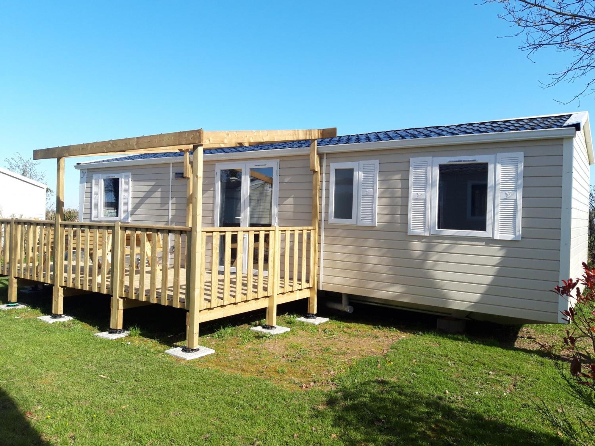 Camping Le Clos De Balleroy Exterior foto